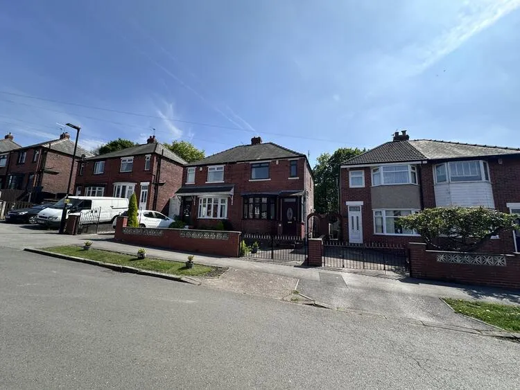 49 Handsworth Crescent, Sheffield S9 4BN
