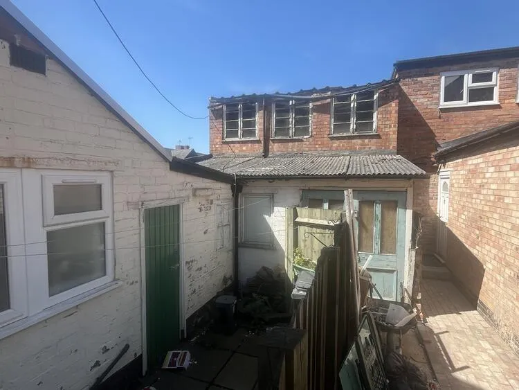 751 &  751A Aylestone Road, Aylestone, Leicester, Leicestershire LE2 8TG
