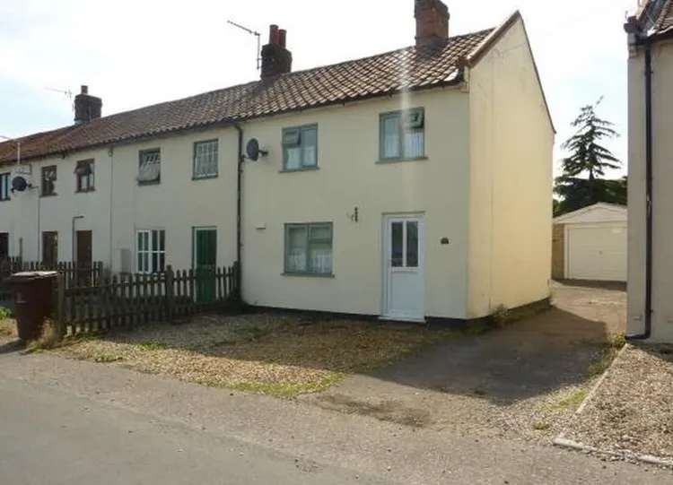 28 Leys Lane, Attleborough, Norfolk NR17 2JA