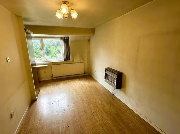 12 Rowland Court, Alfreton DE55 7DL