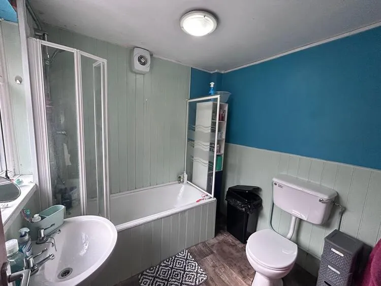 551 Leek Road, Stoke-On-Trent ST1 3ER