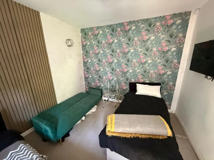 27 College Road, Perry Barr, Birmingham, West Midlands B44 8DP
