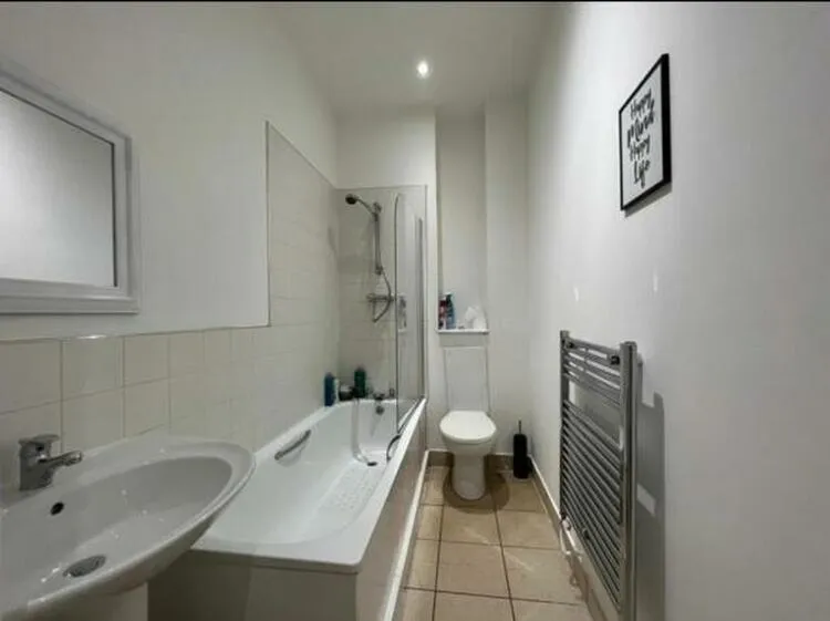 Flat 2, 24A Bedford Road, Bootle L20 7DW