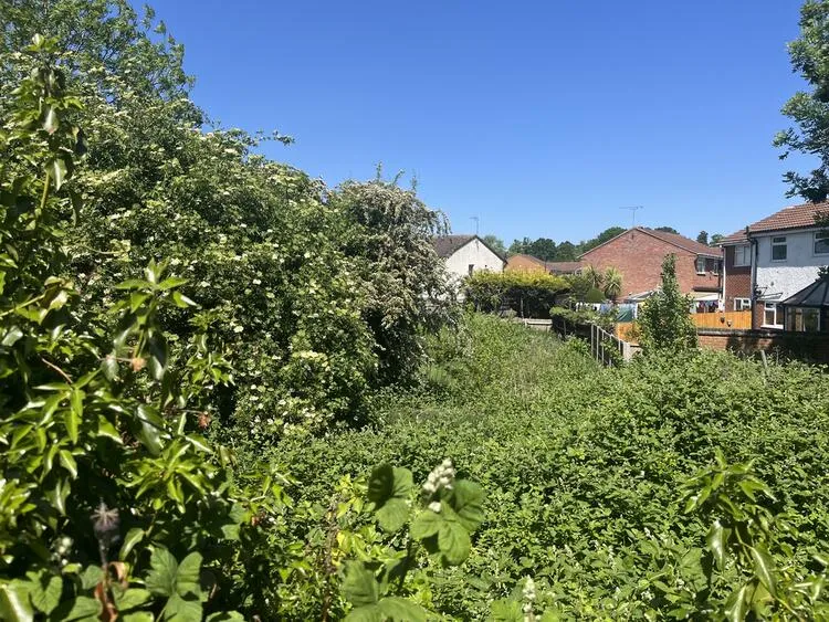 Land  to North Of, Little Glen Road / Blaby Rd, Glen Parva, Leicester, Leicestershire LE2 9TW