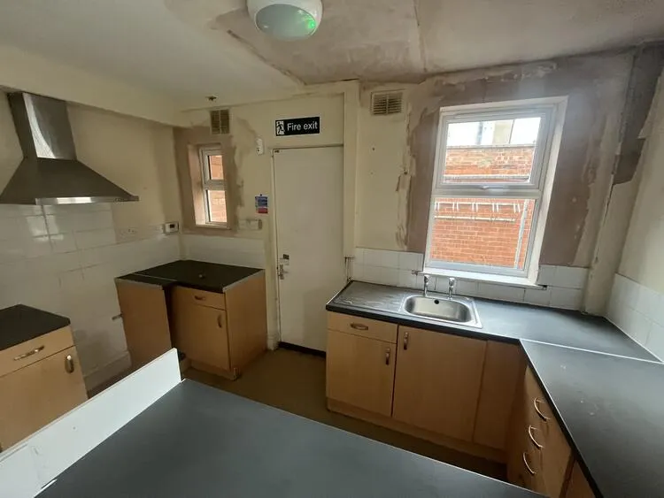 81 St. Peters Road, Leicester, Leicestershire LE2 1DH