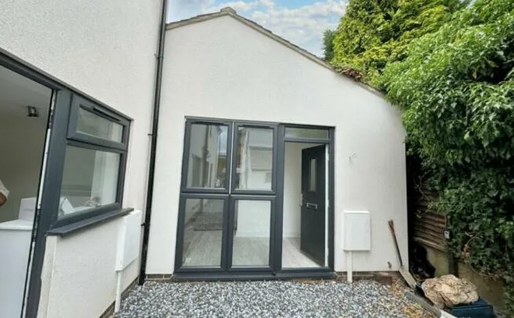 10-16 Chapel Street, Oadby, Leicestershire LE2 5AD