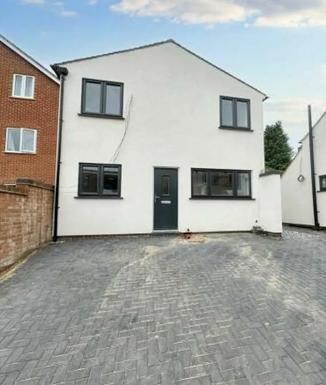 10-16 Chapel Street, Oadby, Leicestershire LE2 5AD