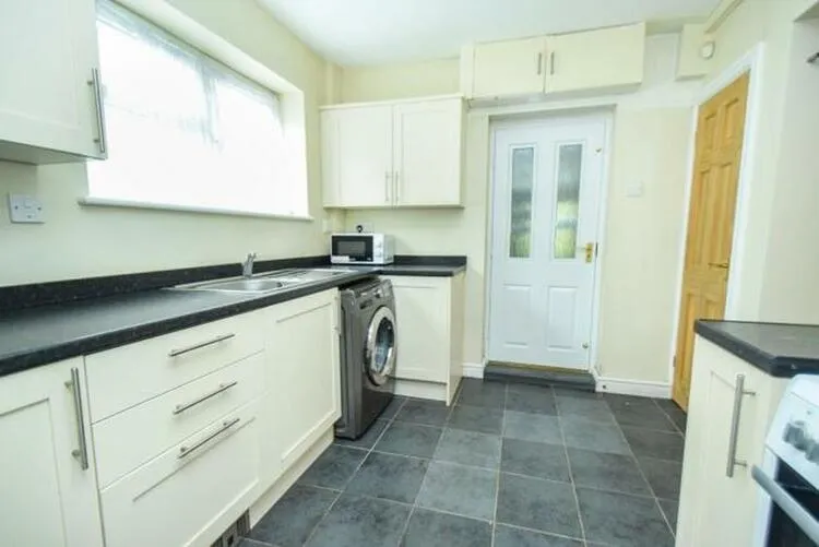 6 Woodhall Place, Newcastle ST5 6RB