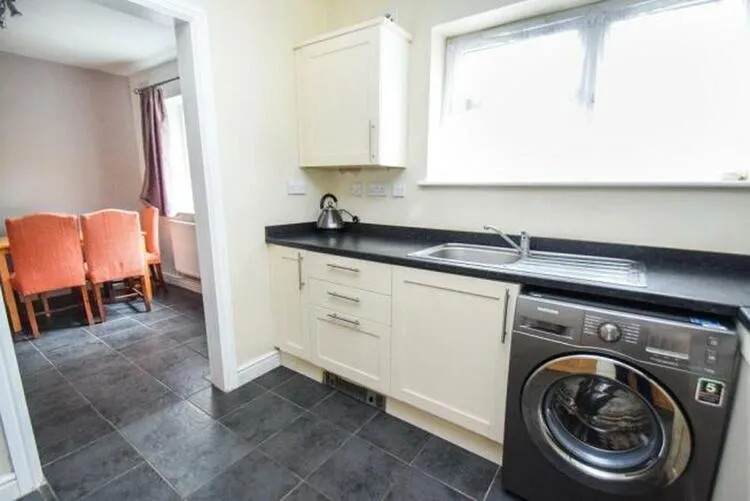 6 Woodhall Place, Newcastle ST5 6RB