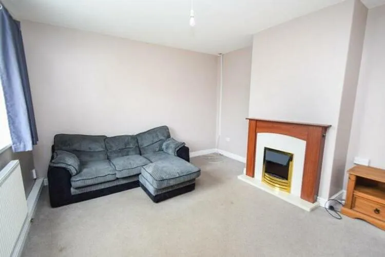 6 Woodhall Place, Newcastle ST5 6RB