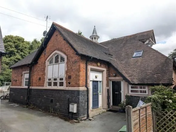 Flat 3, Old School House Salters Lane, Shrewsbury, Shropshire, SY3 7DG