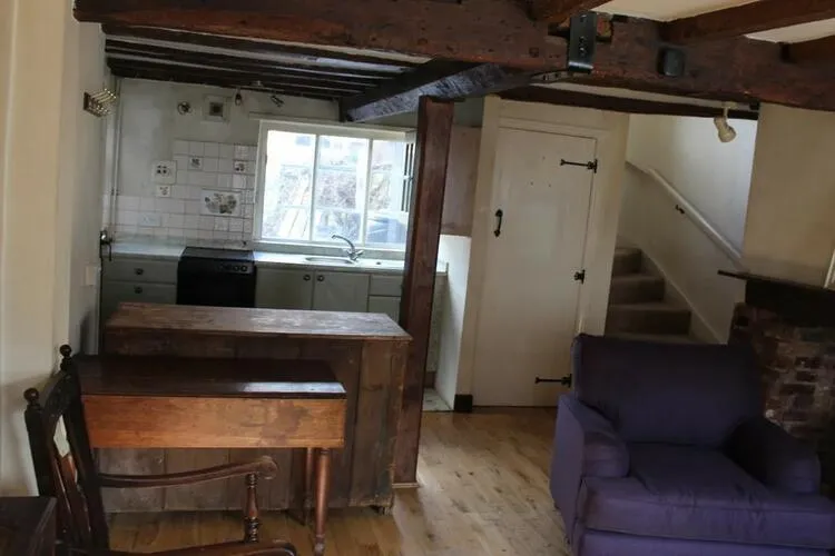 7 Cross Street, Tenbury Wells, Worcestershire WR15 8EF