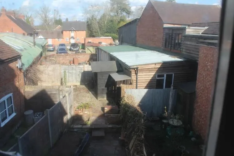 7 Cross Street, Tenbury Wells, Worcestershire WR15 8EF