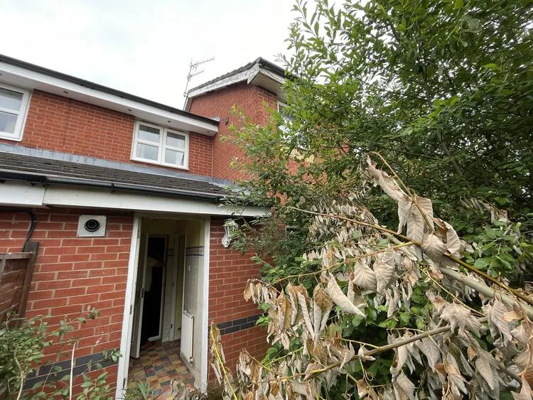 7 Burnwood Grove, Kidsgrove, Stoke-On-Trent ST7 4XY