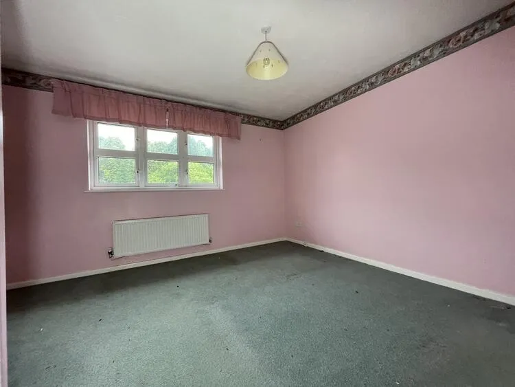 7 Burnwood Grove, Kidsgrove, Stoke-On-Trent ST7 4XY