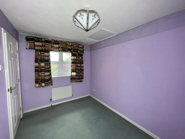 7 Burnwood Grove, Kidsgrove, Stoke-On-Trent ST7 4XY