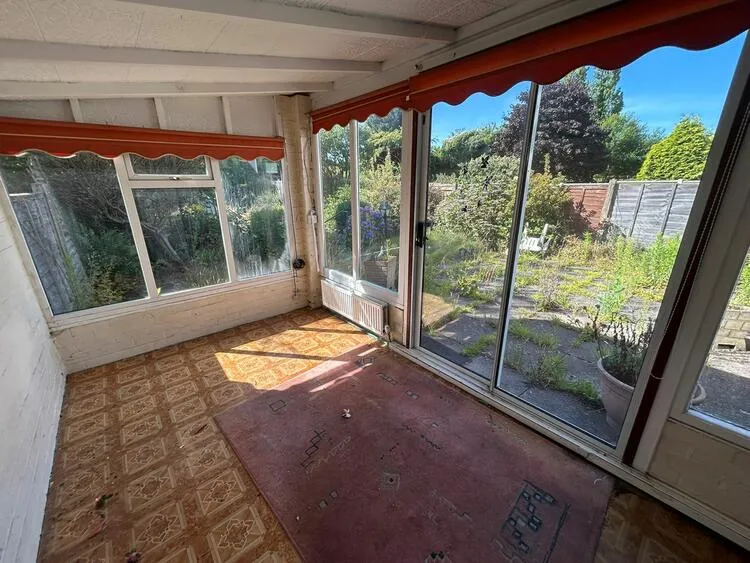 52 Harden Road, Walsall WS3 1EN