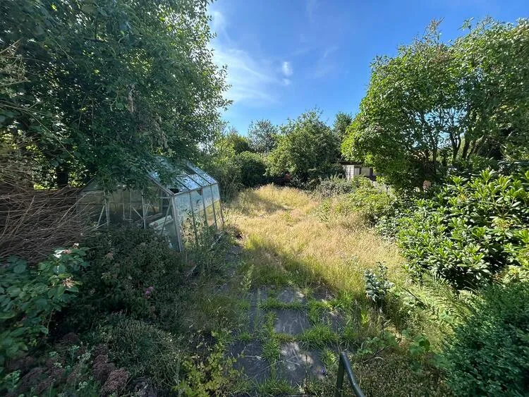 52 Harden Road, Walsall WS3 1EN