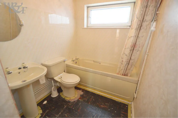 15 Holly Park Drive, Birmingham B24 9LG
