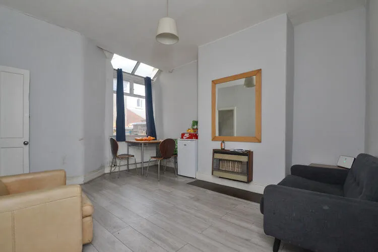 147 Braemar Road, Fallowfield, Manchester M14 6PN