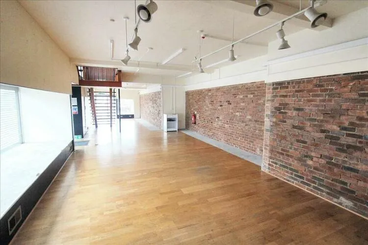 122 - 124 Nottingham Road, Eastwood, Nottingham NG16 3GD