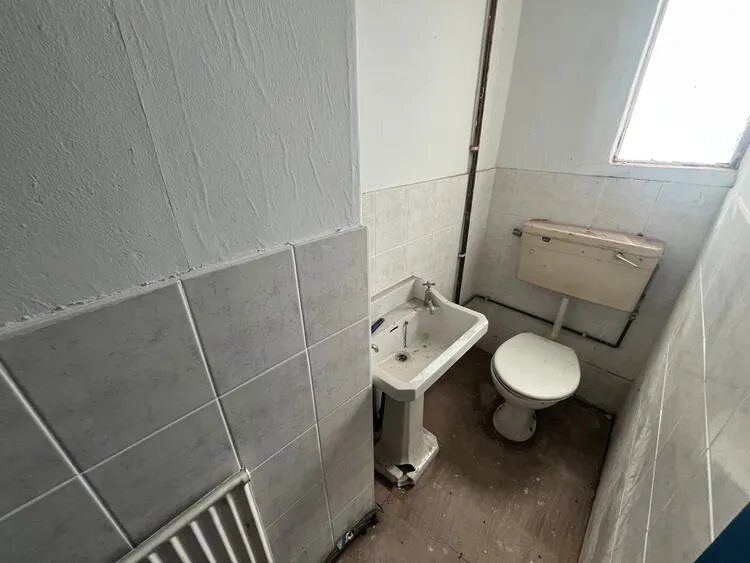 261 Melton Road, Leicester, Leicestershire LE4 7AN