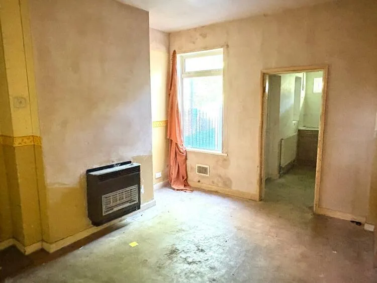 124 Rosetta Road, Nottingham NG7 7GG