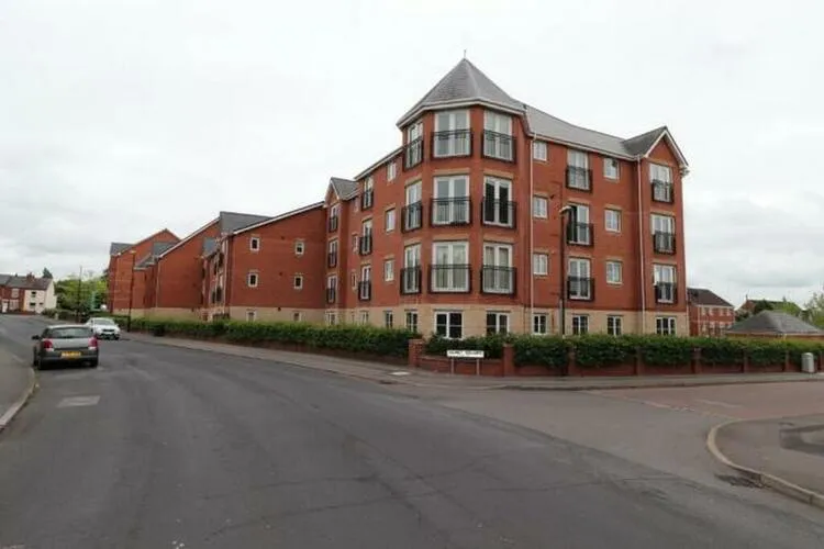 137 Signet Square, Coventry CV2 4NY
