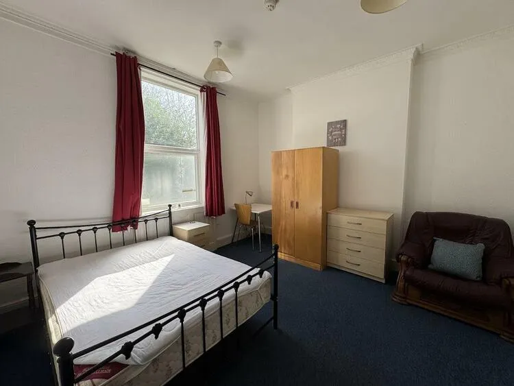 166 Uttoxeter New Road, Derby DE22 3JB