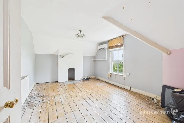 209 Newton Road, Burton-On-Trent DE15 0TU