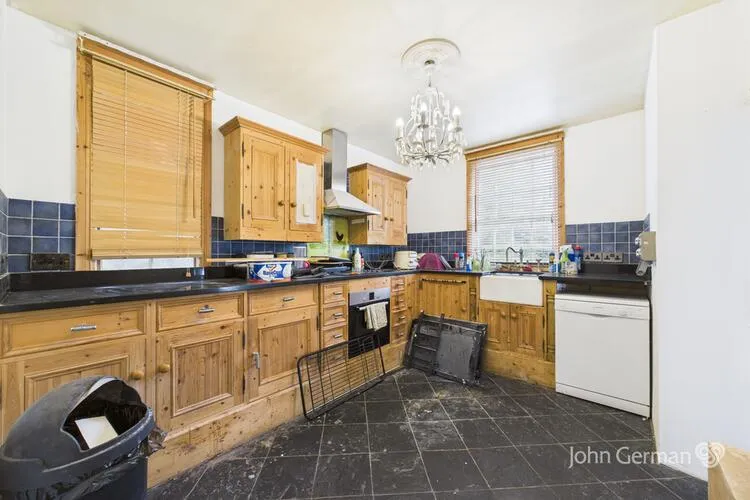 209 Newton Road, Burton-On-Trent DE15 0TU