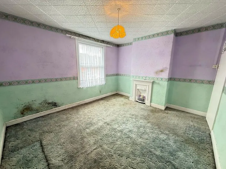 17 Church Drive, Hucknall, Nottingham NG15 7BX
