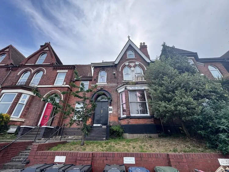 86 Aldridge Road, Perry Barr, Birmingham B42 2TP