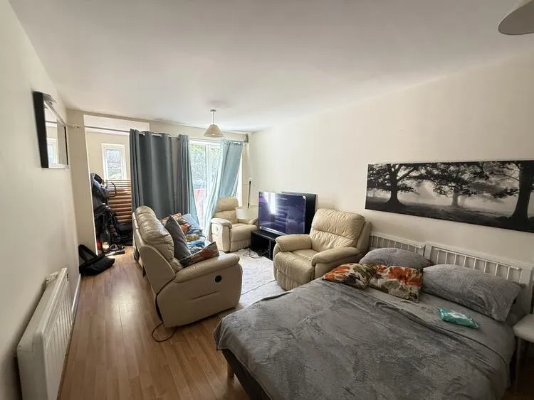 Apartment 5, Teesdale Court, 169 Hucknall Road, Nottingham NG5 1FE
