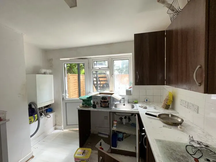 Flat A, 72 Lynmouth Road, Hackney, London N16 6XH