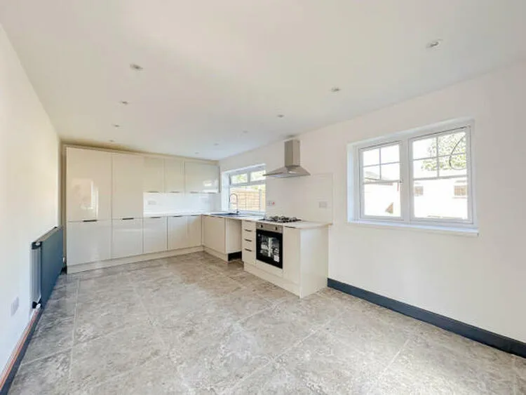 94 Rosslyn Road, Whitwick, Coalville, Leicestershire LE67 5PT