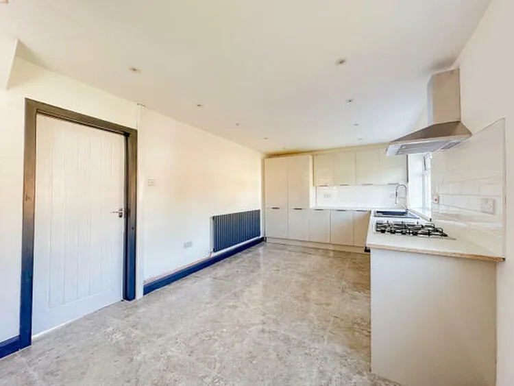 94 Rosslyn Road, Whitwick, Coalville, Leicestershire LE67 5PT