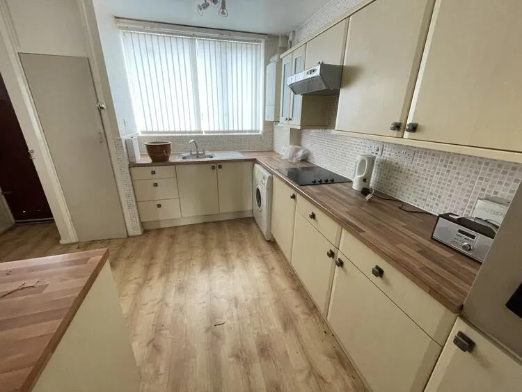 1 Poplar Way, Leeds LS13 4SU