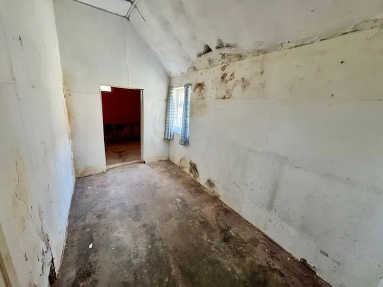 White Cottage, Duckthorpe Lane, Marshchapel, Grimsby DN36 5TL