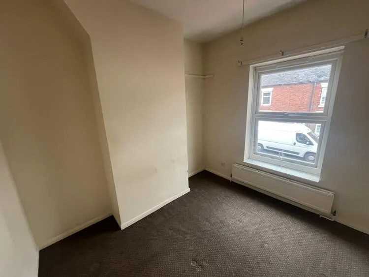 98 Wellington Street, Burton-On-Trent, Staffordshire DE14 2DS