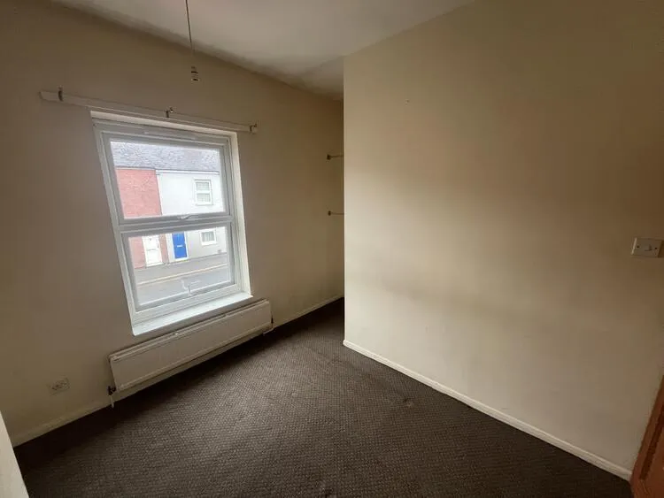 98 Wellington Street, Burton-On-Trent, Staffordshire DE14 2DS