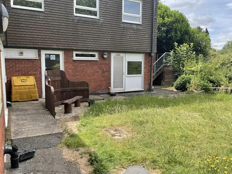 9 Victoria Street, Brimington, Chesterfield S43 1HY