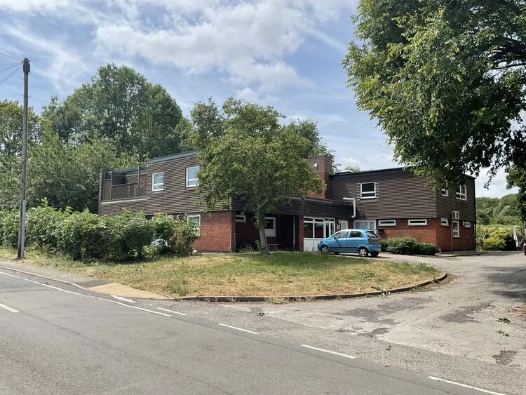 9 Victoria Street, Brimington, Chesterfield S43 1HY