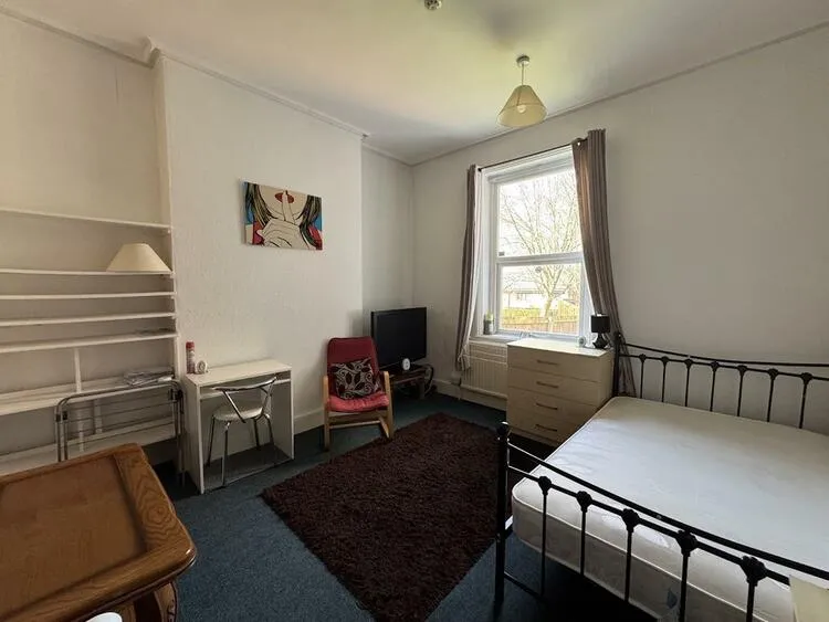166 Uttoxeter New Road, Derby DE22 3JB