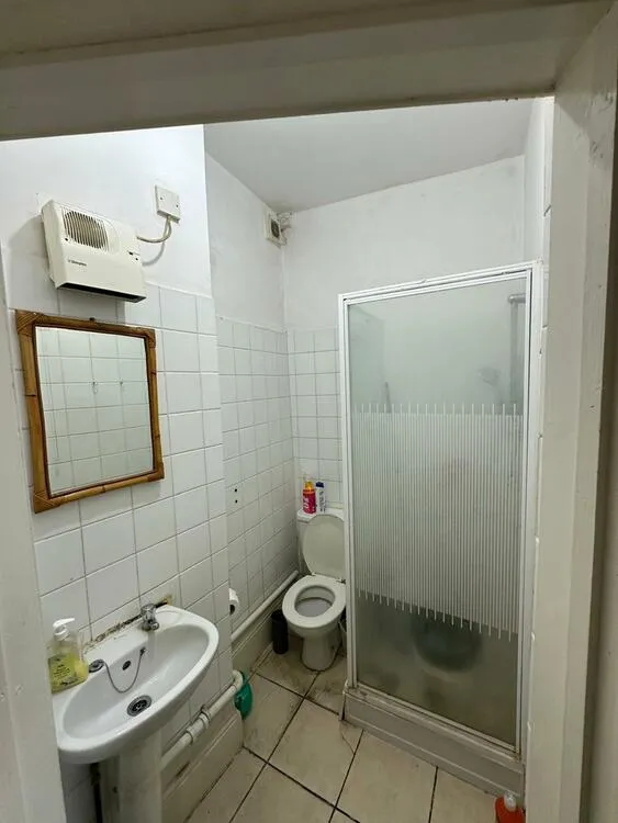 6, 6A and 6B Pier Terrace, Lowestoft, Suffolk NR33 0AB