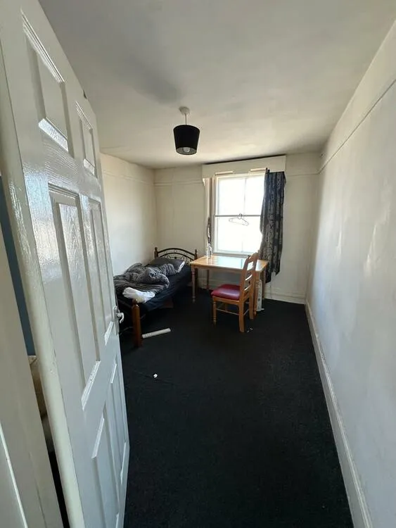 6, 6A and 6B Pier Terrace, Lowestoft, Suffolk NR33 0AB
