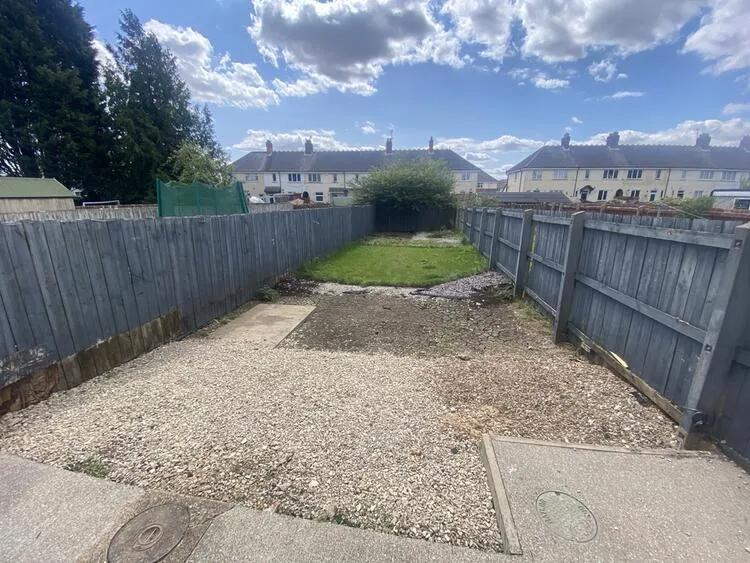 38 33rd Avenue, Hull HU6 8BY