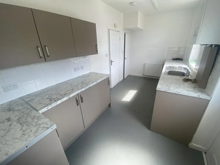 38 33rd Avenue, Hull HU6 8BY