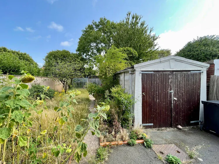 16 Shelton Road, Shrewsbury, Shropshire SY3 8SS