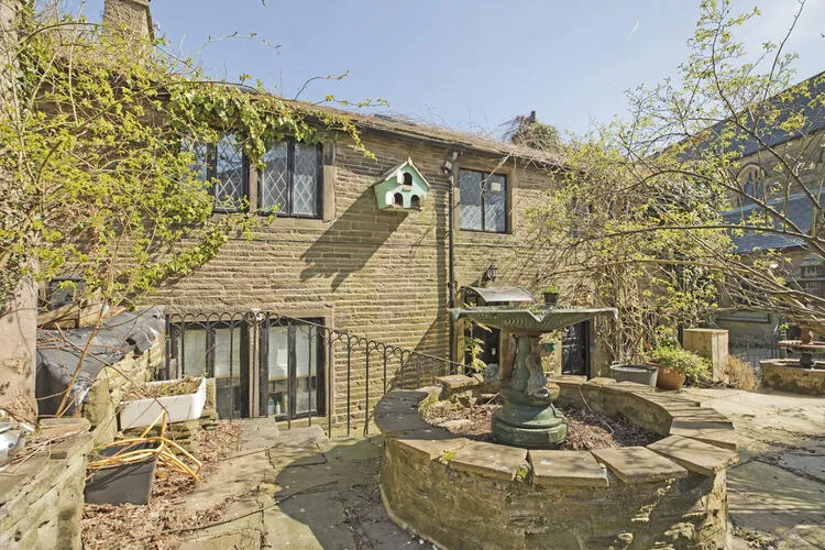 4, 6, 8 and 10 Church Street, Haworth BD22 8DR